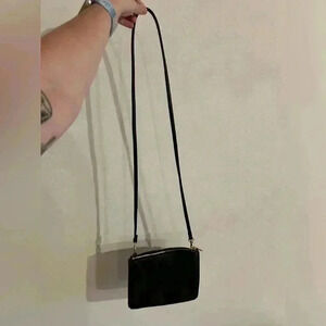 Small crossbody bag​